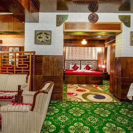 Montis Soyang Premium Heritage Hotel Gangtok Exterior foto
